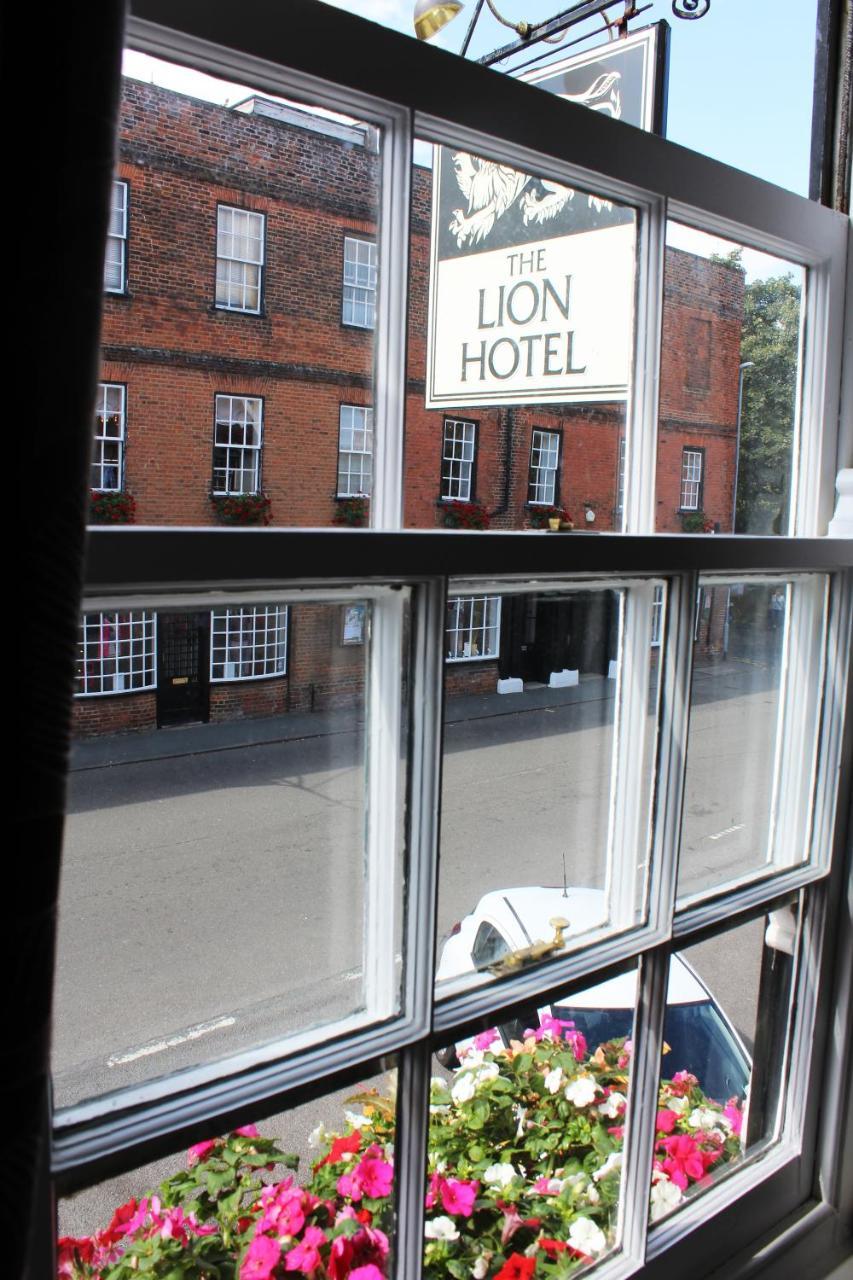 The Lion Hotel Buckden (Cambridgeshire) Exterior foto