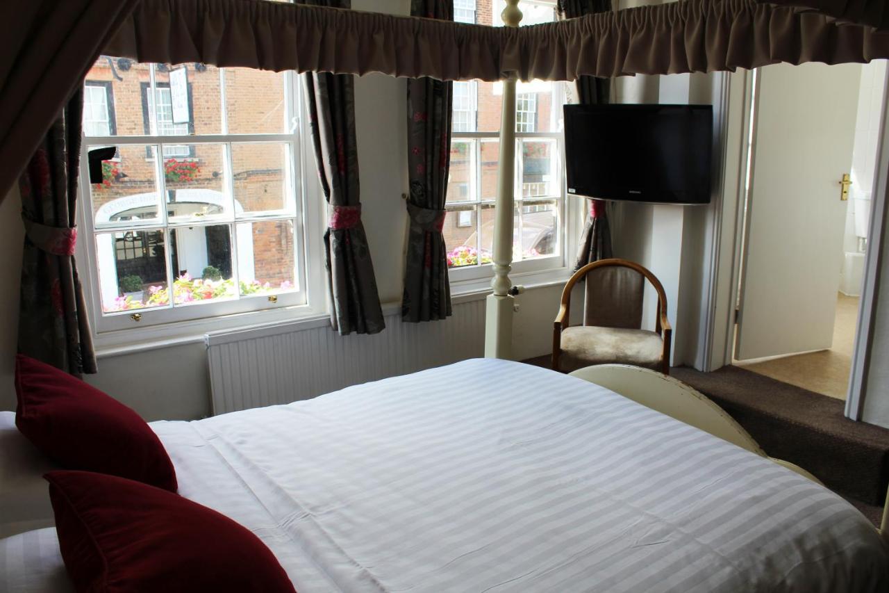 The Lion Hotel Buckden (Cambridgeshire) Quarto foto